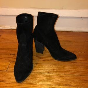 Slip on sock ankle bootie